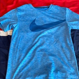 Nike dri fit t shirt
